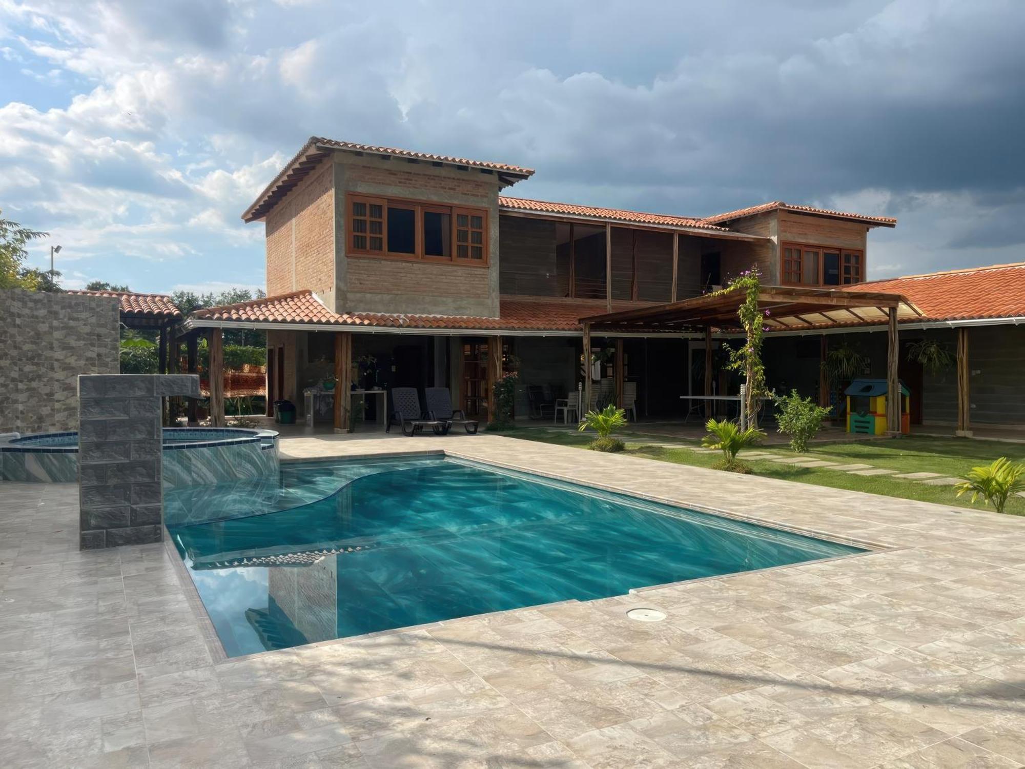 Finca Hotel Casa Lupe En Santa Elena El Cerrito Esterno foto